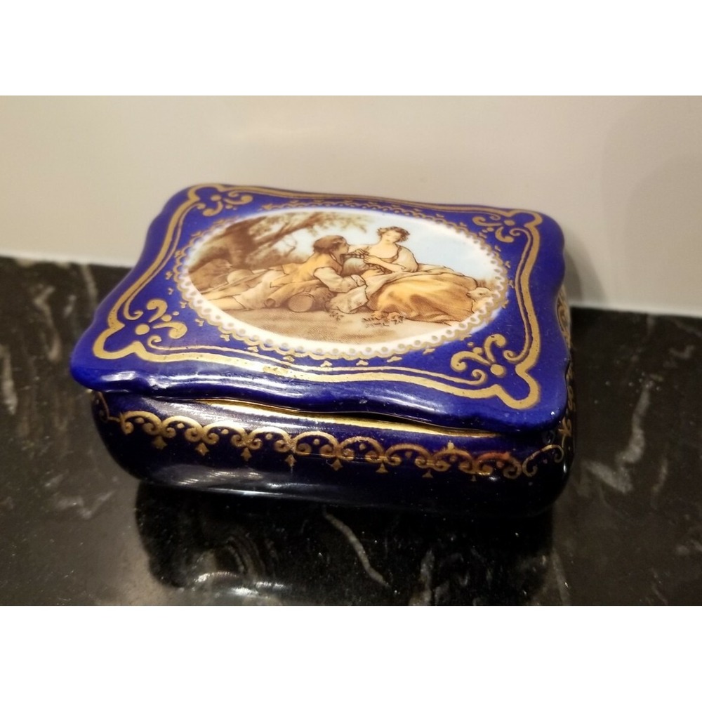 Vintage Gualdo Tadino Italian Pottery Cobalt Blue Trinket Box Victorian Couple